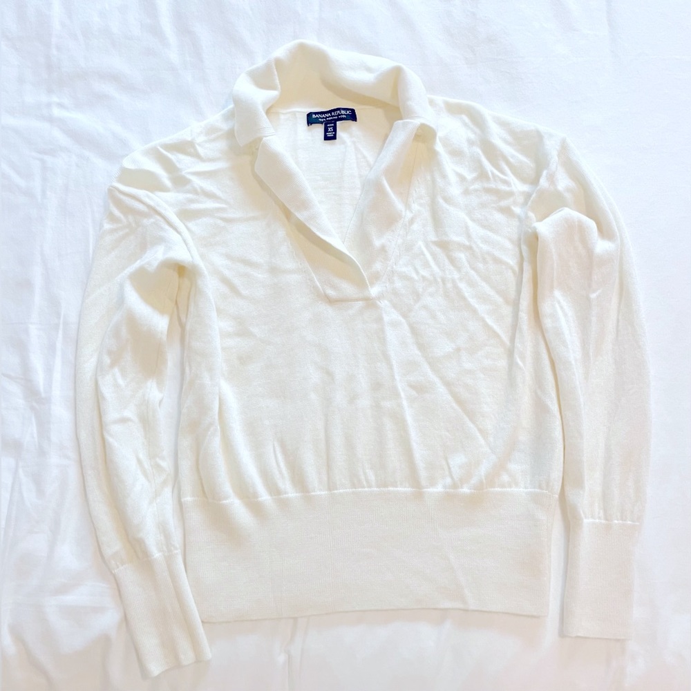 Soft cream top. In great condition!
